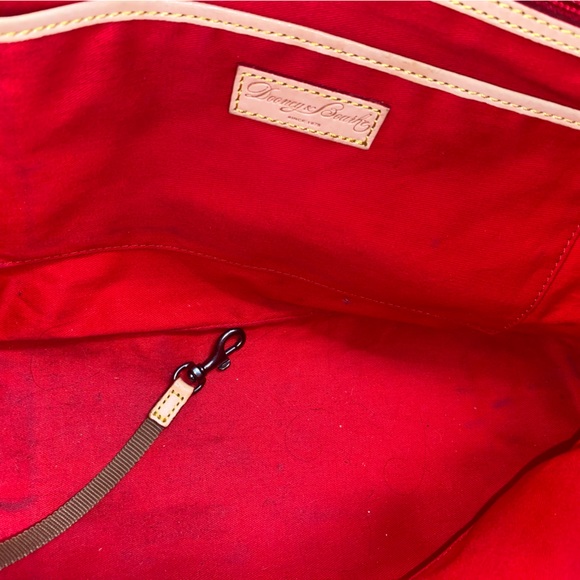 Dooney & Bourke coated canvas tote w/ leather trim - Picture 4 of 4
